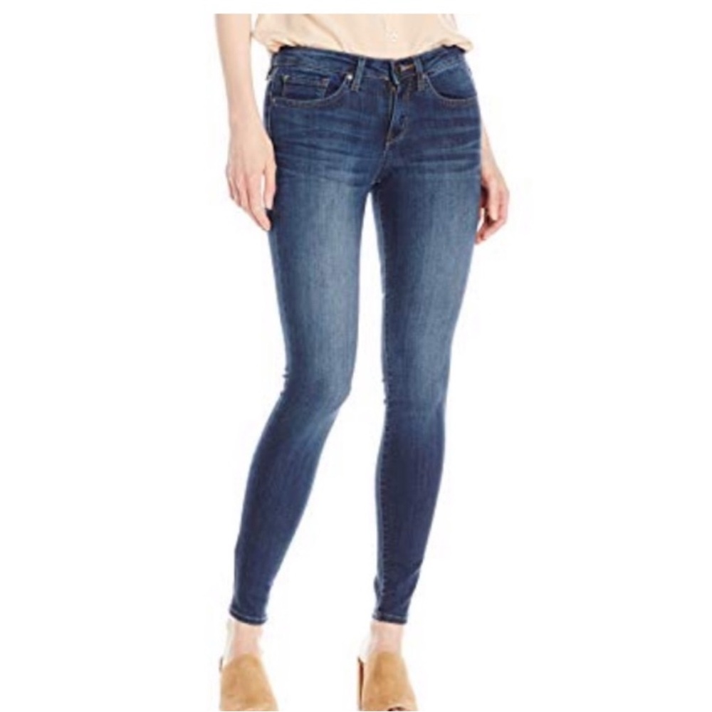 William Rast Jeans rn#‎ 17730
Vn# 1273111
